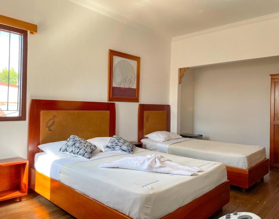 Hotel Luz De Luna San José Buitenkant foto